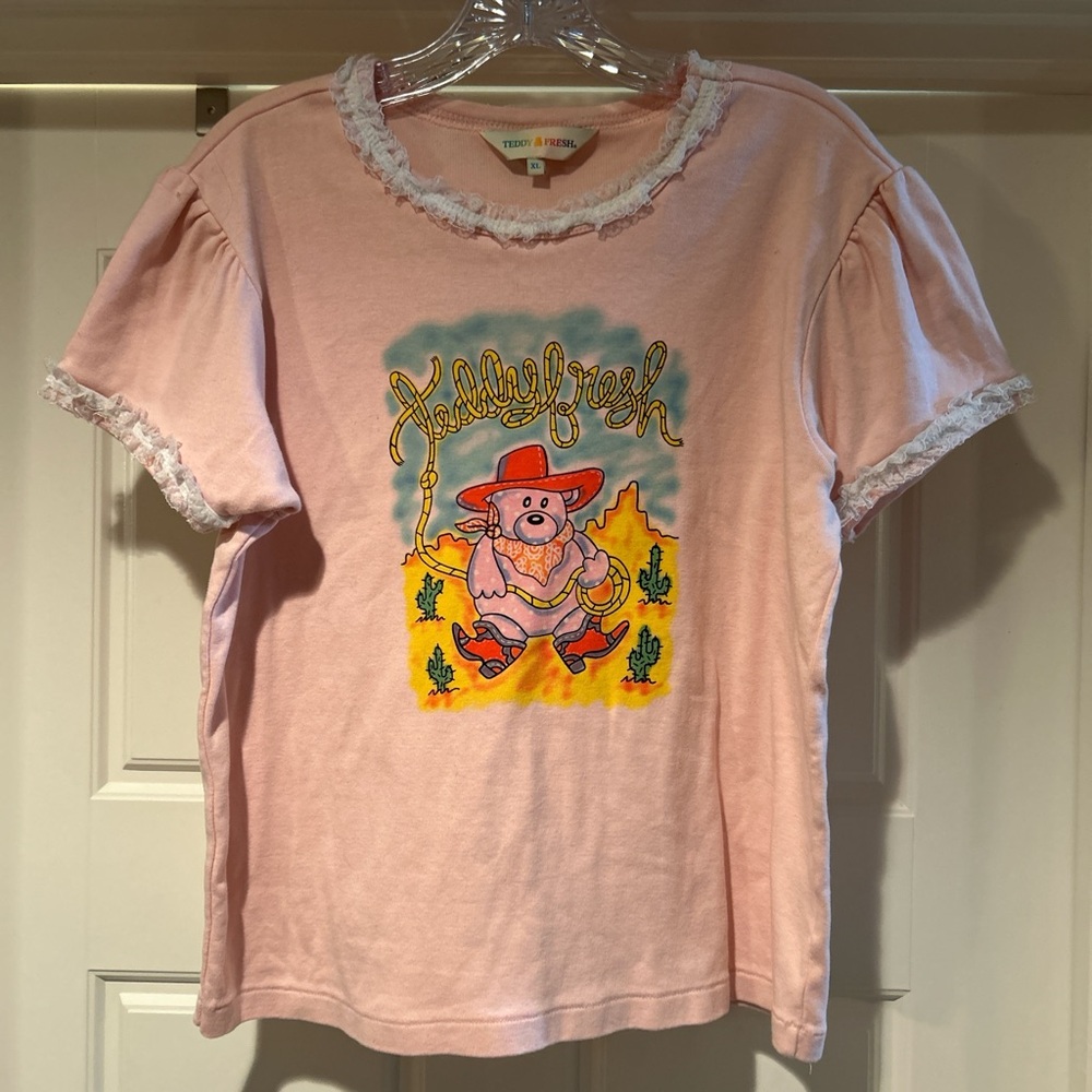 Teddy Fresh Top with Graphic Design and Lace Embellishment